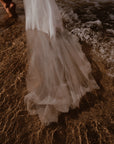 Sandy Trim Veil