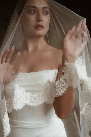 Lexi Corded Lace Veil