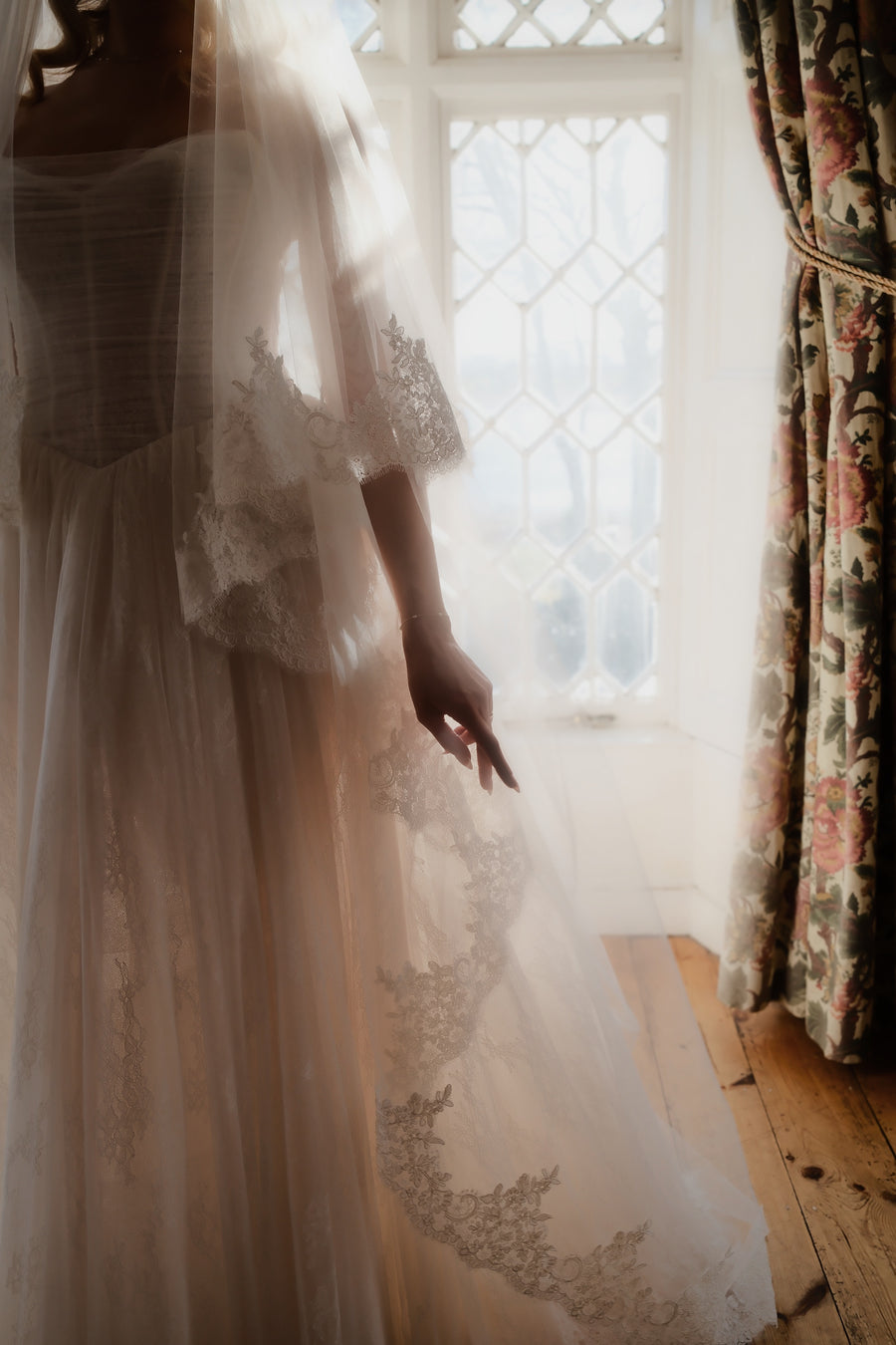 Ella 2-Tier Gathered Lace Trim Veil