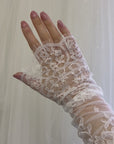 Chantilly Lace Gloves